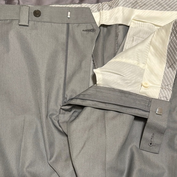 Calvin Klein Gray Dress Trousers Formal Straight-Leg 36 x 32 - Picture 6 of 7